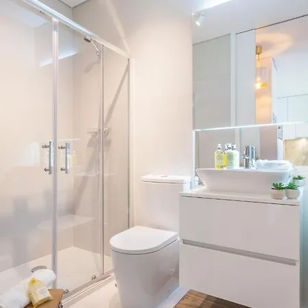 Apartman Urban Views - Ml 2bed Inspired By Casa Da Musica Porto